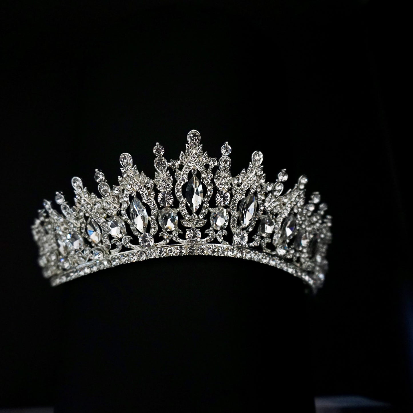 Tiara #16